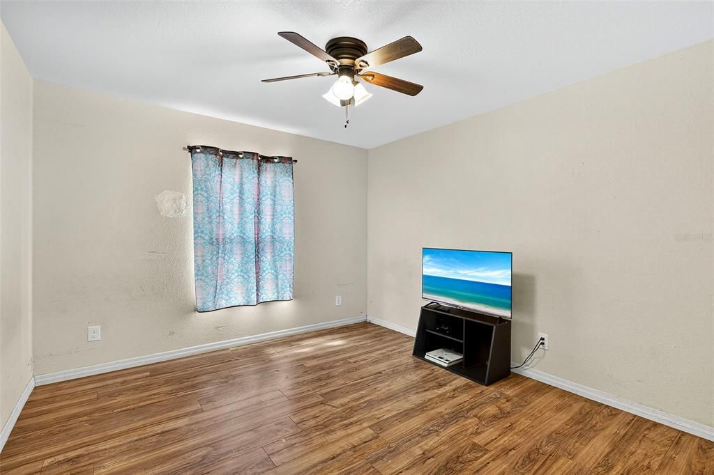 En Venta: $185,000 (3 camas, 1 baños, 1200 Pies cuadrados)