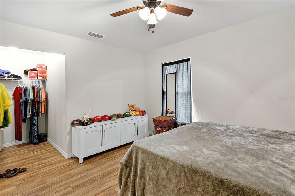 En Venta: $185,000 (3 camas, 1 baños, 1200 Pies cuadrados)