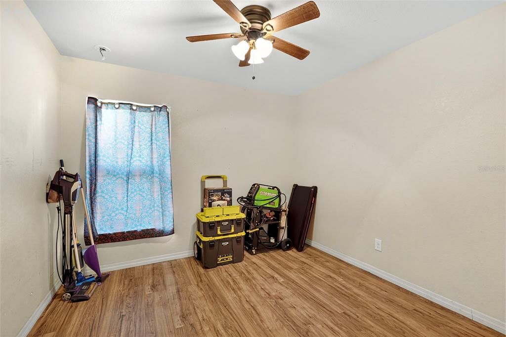 En Venta: $185,000 (3 camas, 1 baños, 1200 Pies cuadrados)