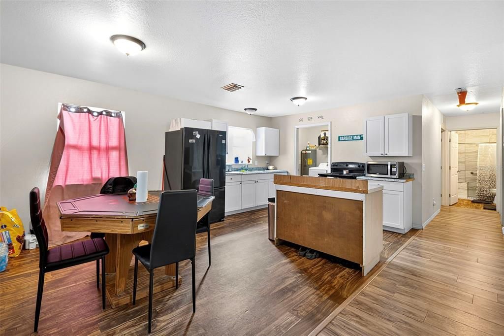 En Venta: $185,000 (3 camas, 1 baños, 1200 Pies cuadrados)