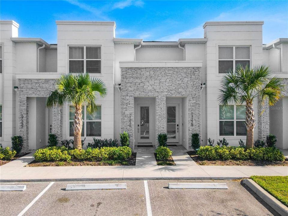 En Renta: $3,150 (3 camas, 3 baños, 1852 Pies cuadrados)