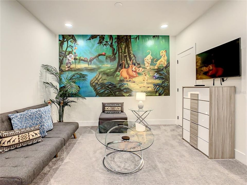 En Renta: $3,150 (3 camas, 3 baños, 1852 Pies cuadrados)