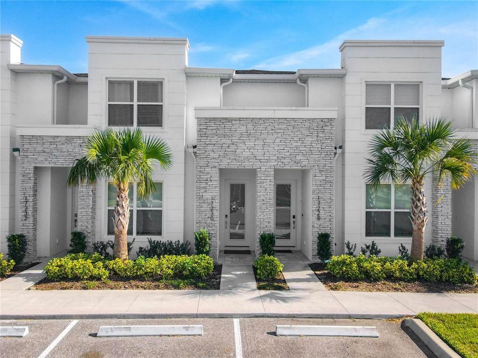 En Renta: $3,150 (3 camas, 3 baños, 1852 Pies cuadrados)