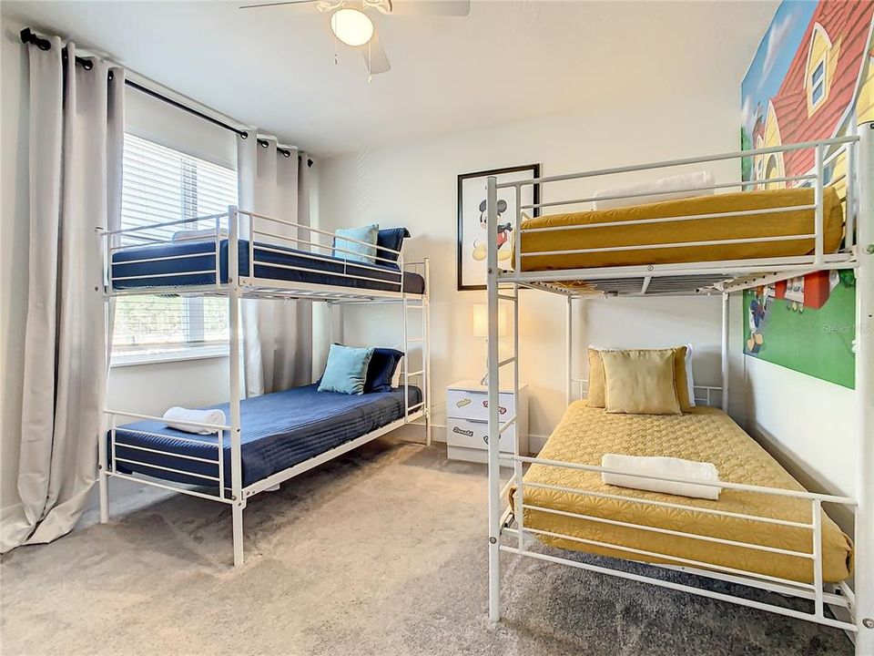 En Renta: $3,150 (3 camas, 3 baños, 1852 Pies cuadrados)