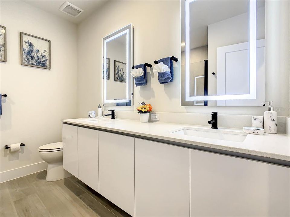 En Renta: $3,150 (3 camas, 3 baños, 1852 Pies cuadrados)