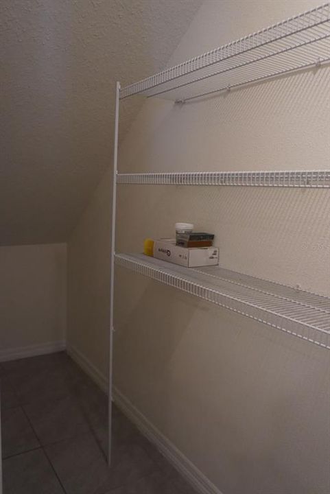 For Rent: $2,150 (3 beds, 2 baths, 1624 Square Feet)