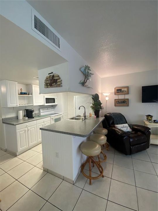 En Renta: $4,850 (2 camas, 2 baños, 910 Pies cuadrados)