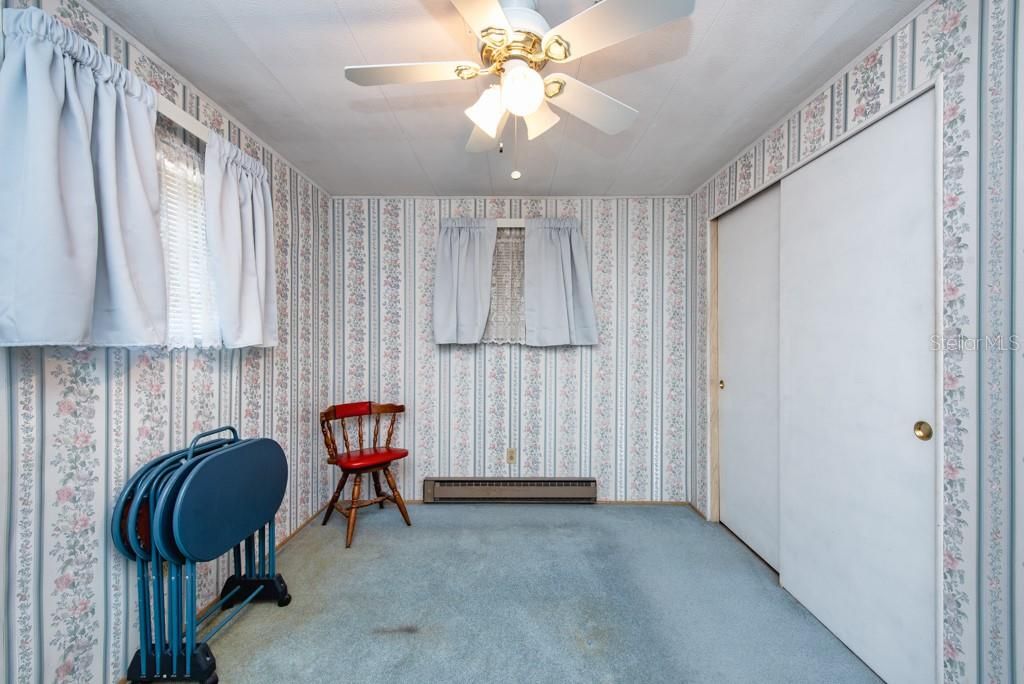 For Sale: $110,000 (2 beds, 1 baths, 798 Square Feet)