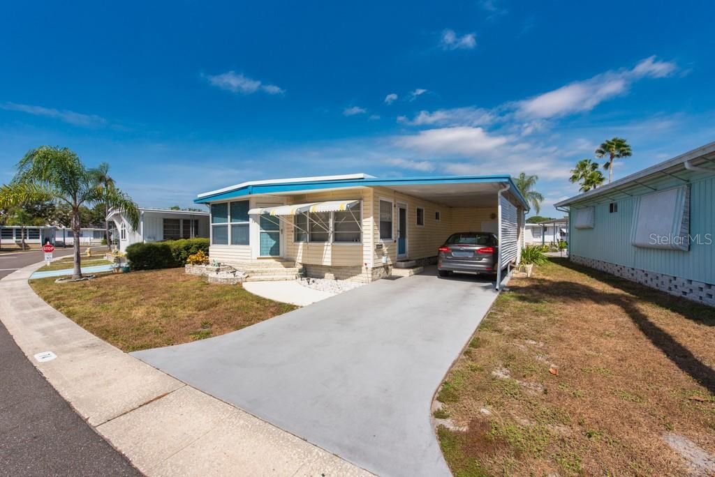 For Sale: $110,000 (2 beds, 1 baths, 798 Square Feet)