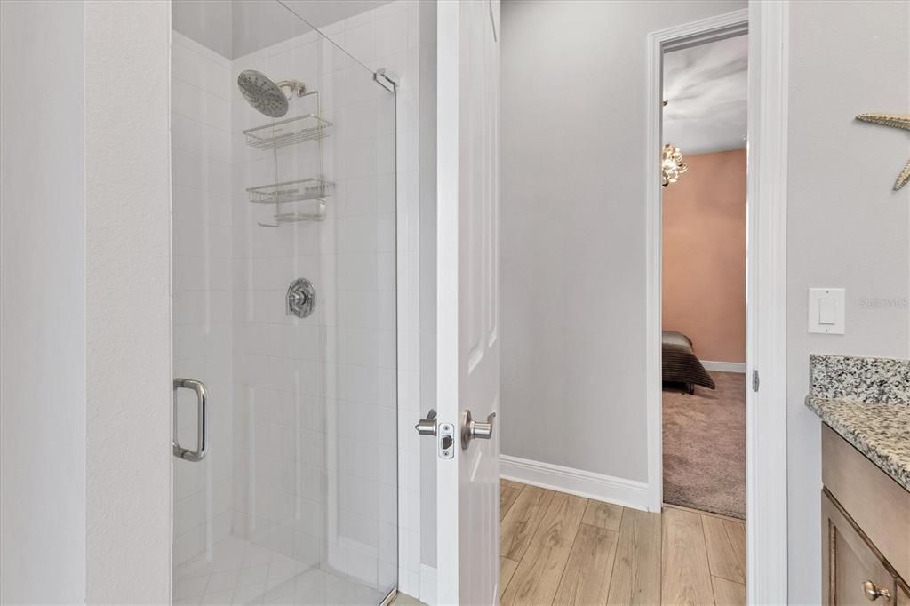 En Venta: $1,300,000 (5 camas, 3 baños, 3139 Pies cuadrados)