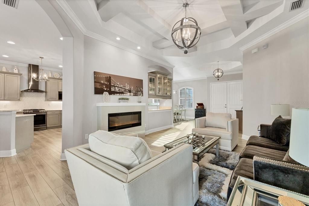 En Venta: $1,300,000 (5 camas, 3 baños, 3139 Pies cuadrados)