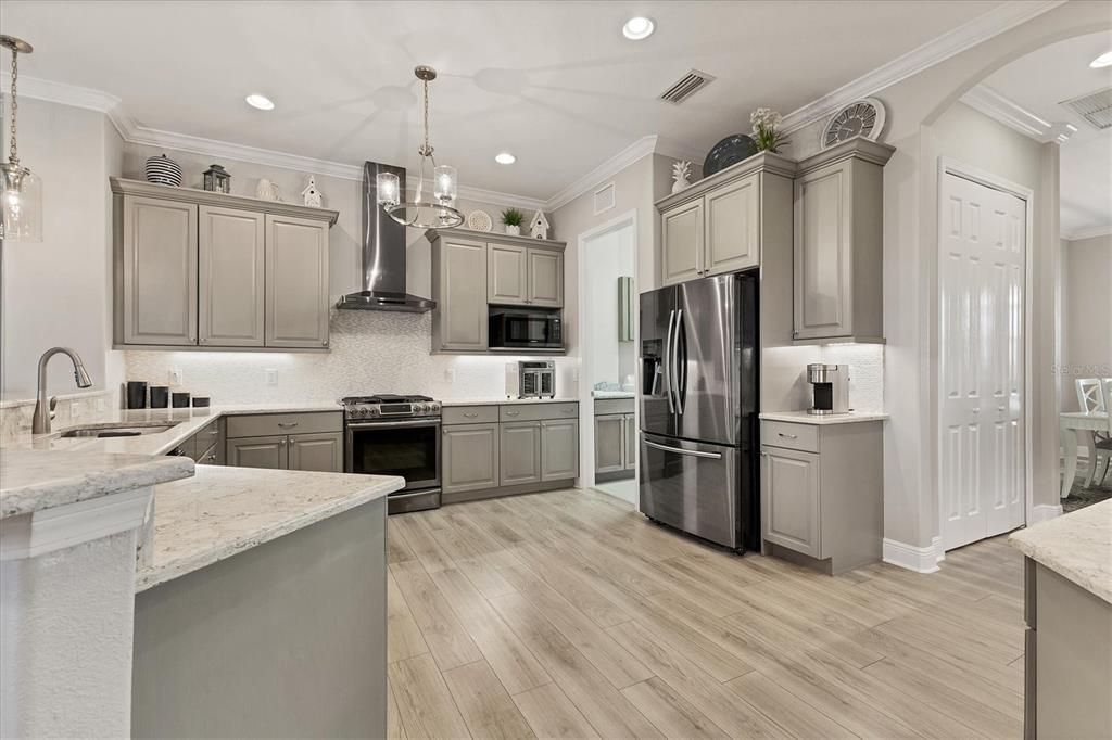 En Venta: $1,300,000 (5 camas, 3 baños, 3139 Pies cuadrados)