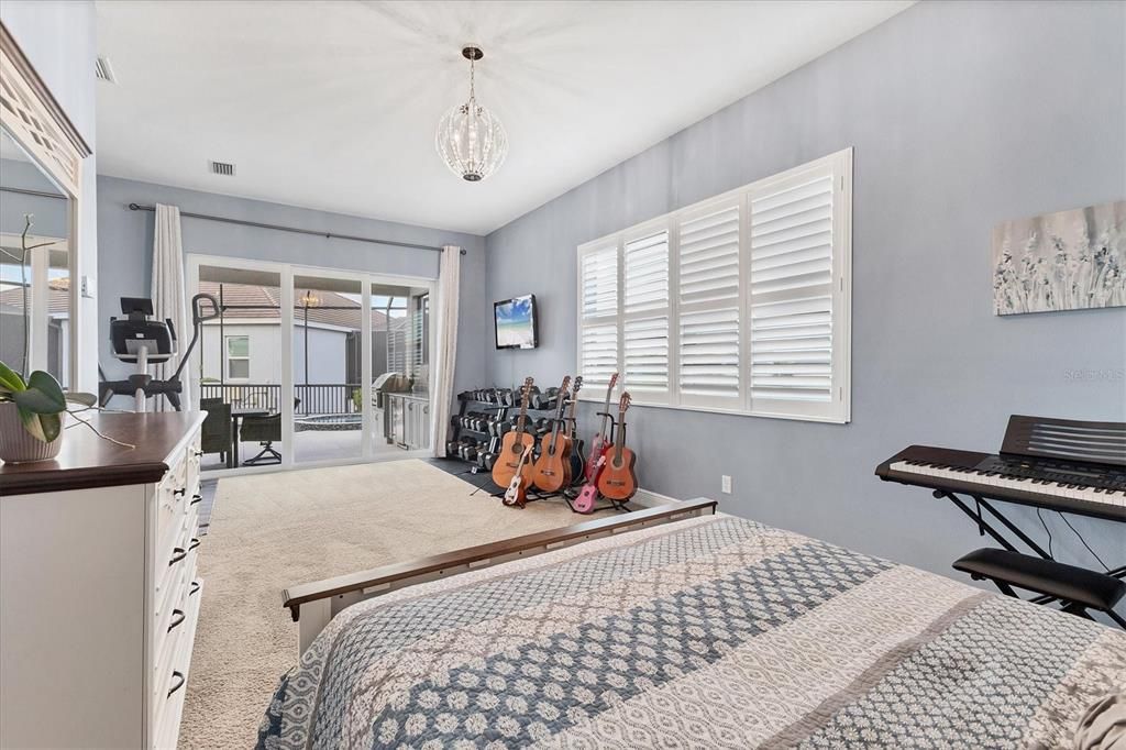 En Venta: $1,300,000 (5 camas, 3 baños, 3139 Pies cuadrados)