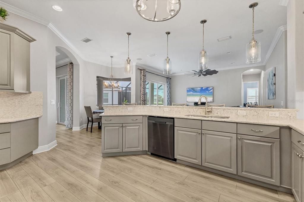 En Venta: $1,300,000 (5 camas, 3 baños, 3139 Pies cuadrados)