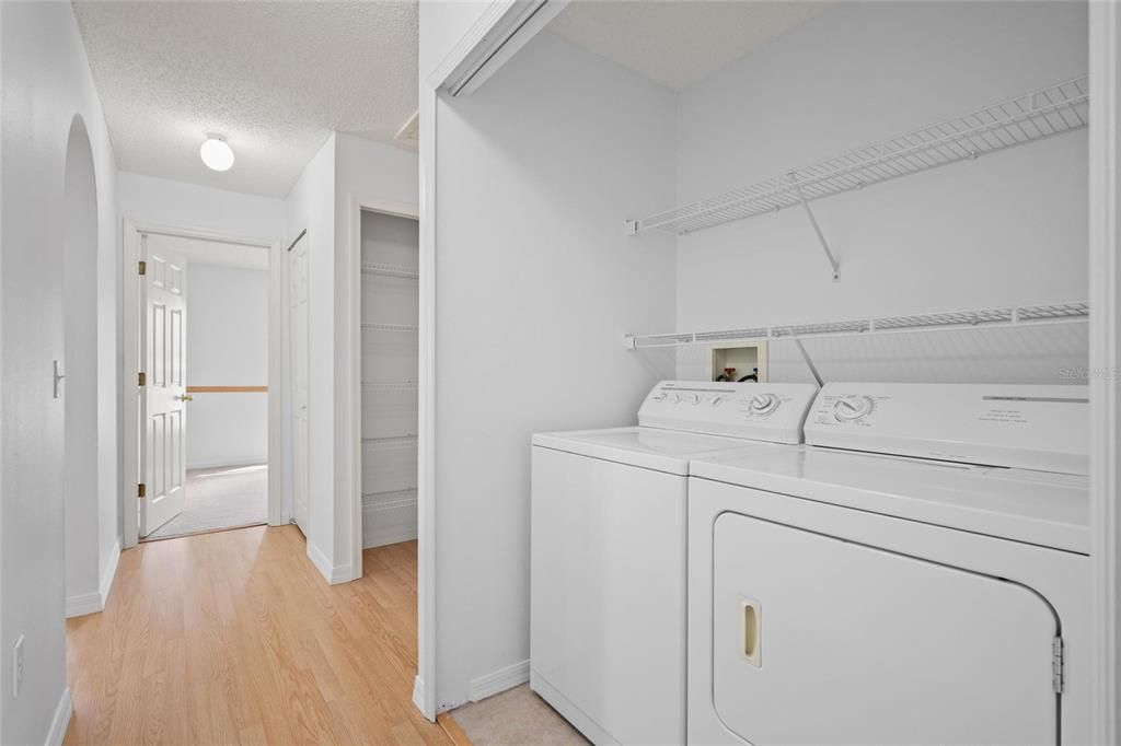 For Sale: $300,000 (3 beds, 2 baths, 1351 Square Feet)