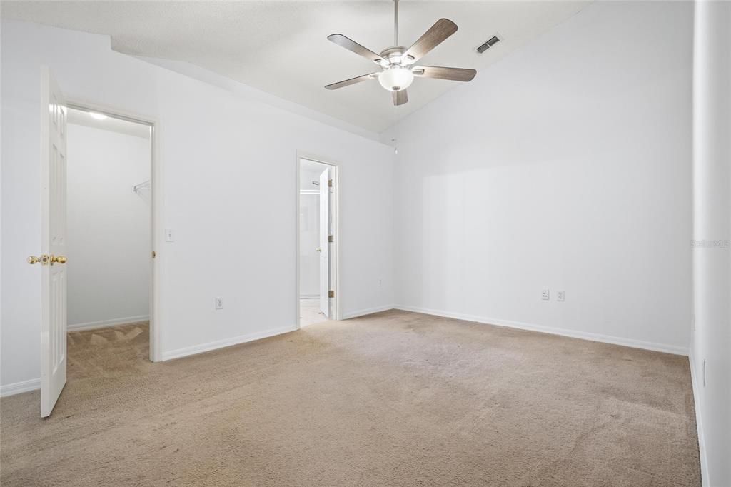 For Sale: $300,000 (3 beds, 2 baths, 1351 Square Feet)