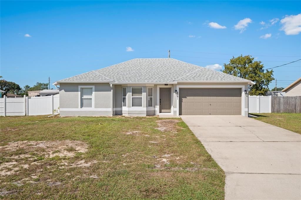 For Sale: $300,000 (3 beds, 2 baths, 1351 Square Feet)