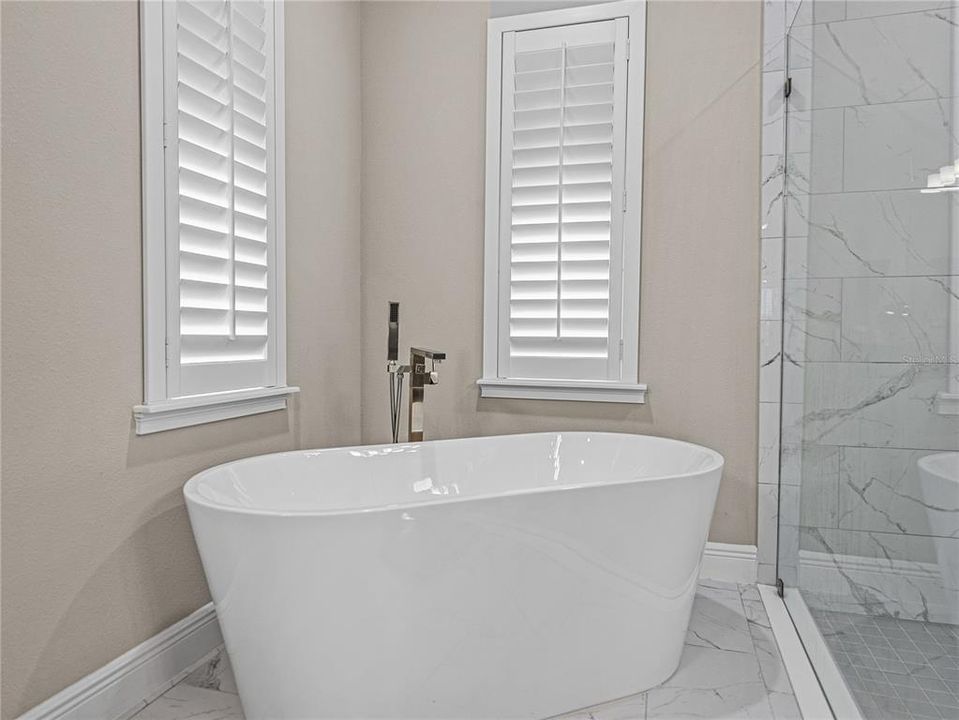 For Sale: $1,450,000 (3 beds, 3 baths, 3174 Square Feet)