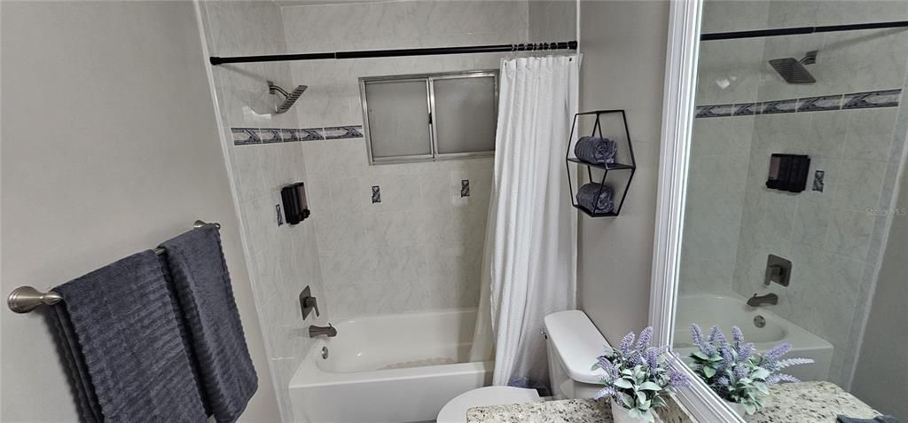 For Sale: $780,000 (5 beds, 4 baths, 1998 Square Feet)