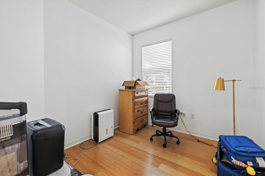 For Sale: $275,000 (3 beds, 2 baths, 1146 Square Feet)