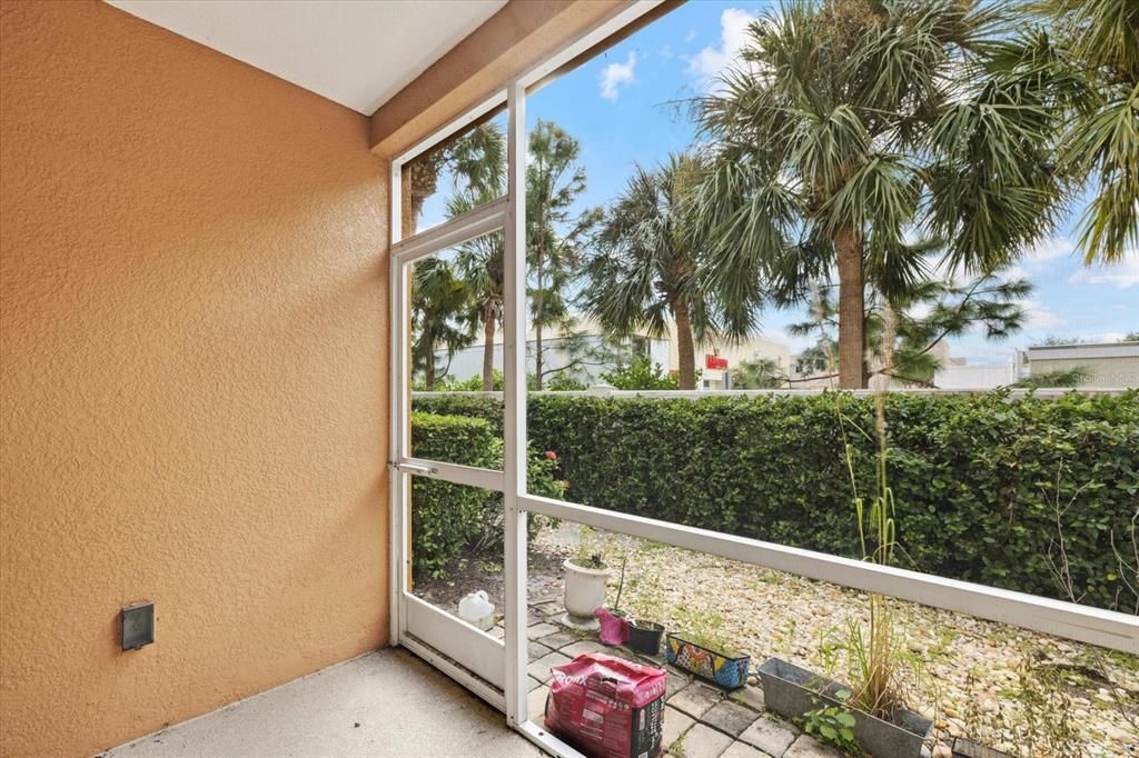 For Sale: $275,000 (3 beds, 2 baths, 1146 Square Feet)