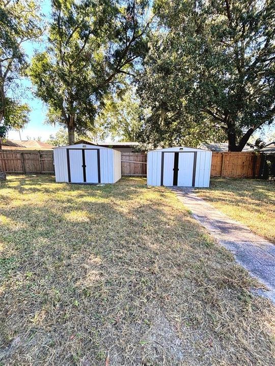 For Sale: $355,000 (3 beds, 2 baths, 1496 Square Feet)