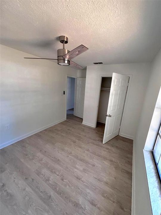 For Sale: $355,000 (3 beds, 2 baths, 1496 Square Feet)