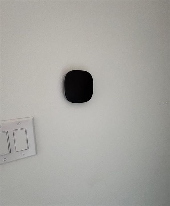 For Sale: $355,000 (3 beds, 2 baths, 1496 Square Feet)