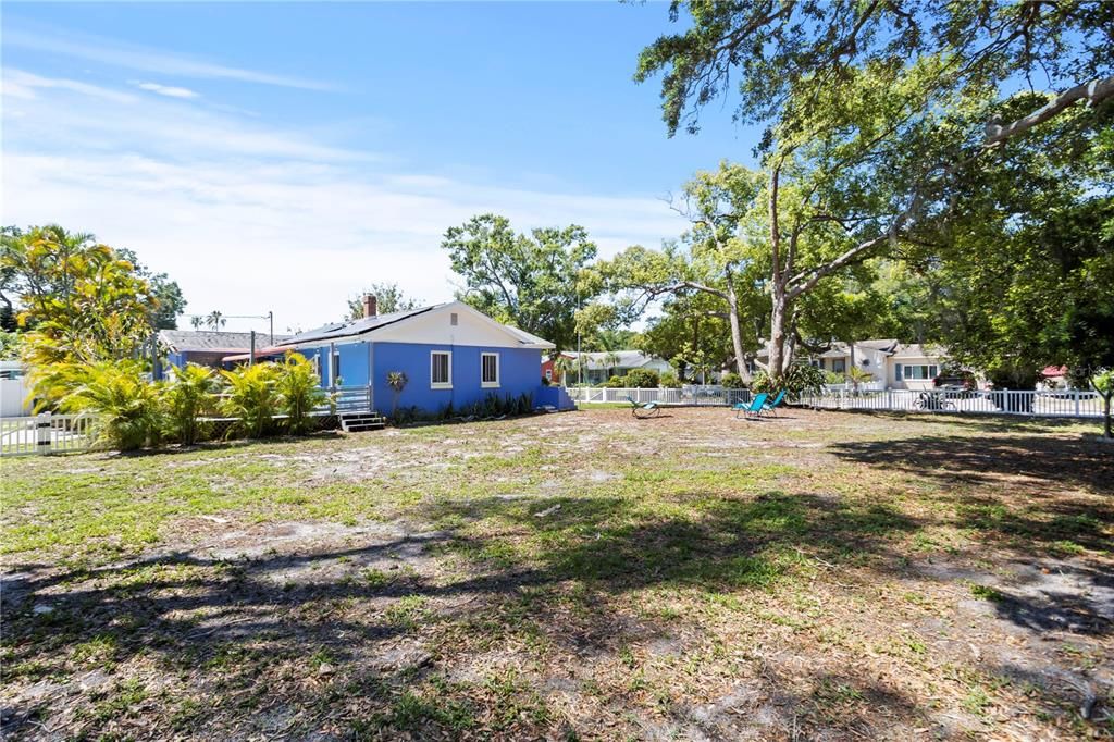 For Sale: $269,900 (0.10 acres)