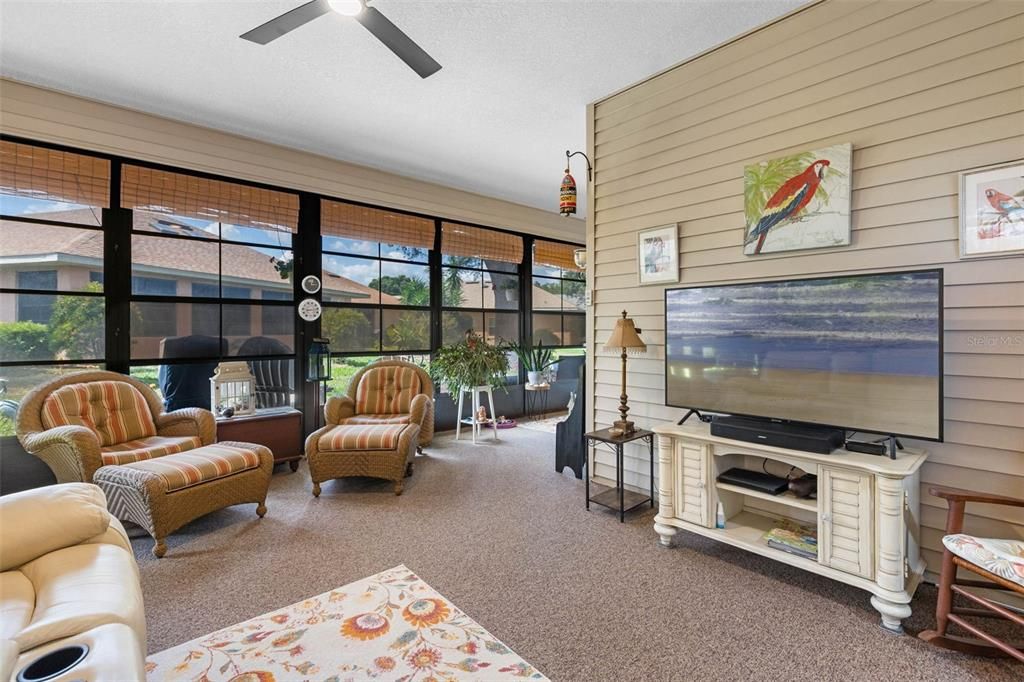 Под контрактом: $299,000 (3 спален, 2 ванн, 1560 Квадратных фут)