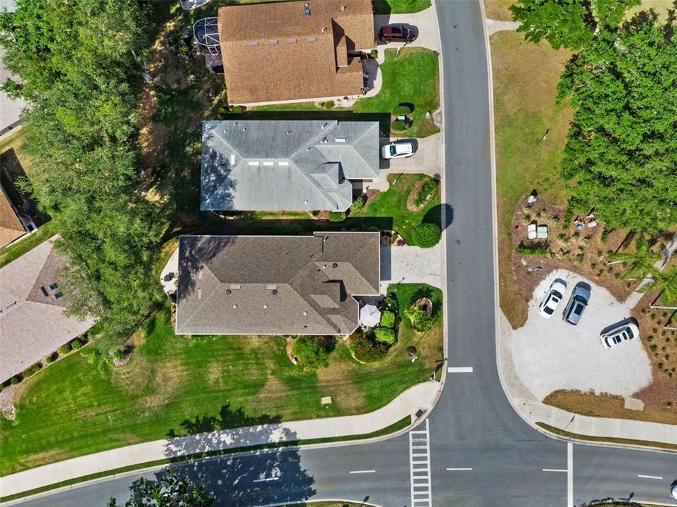 Под контрактом: $299,000 (3 спален, 2 ванн, 1560 Квадратных фут)