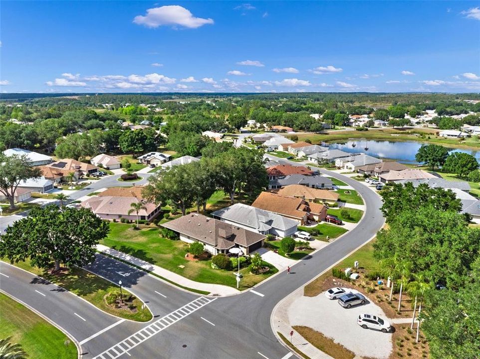 Под контрактом: $299,000 (3 спален, 2 ванн, 1560 Квадратных фут)