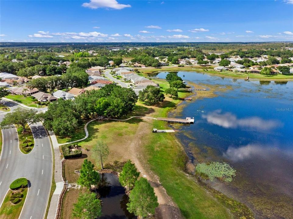 Под контрактом: $299,000 (3 спален, 2 ванн, 1560 Квадратных фут)