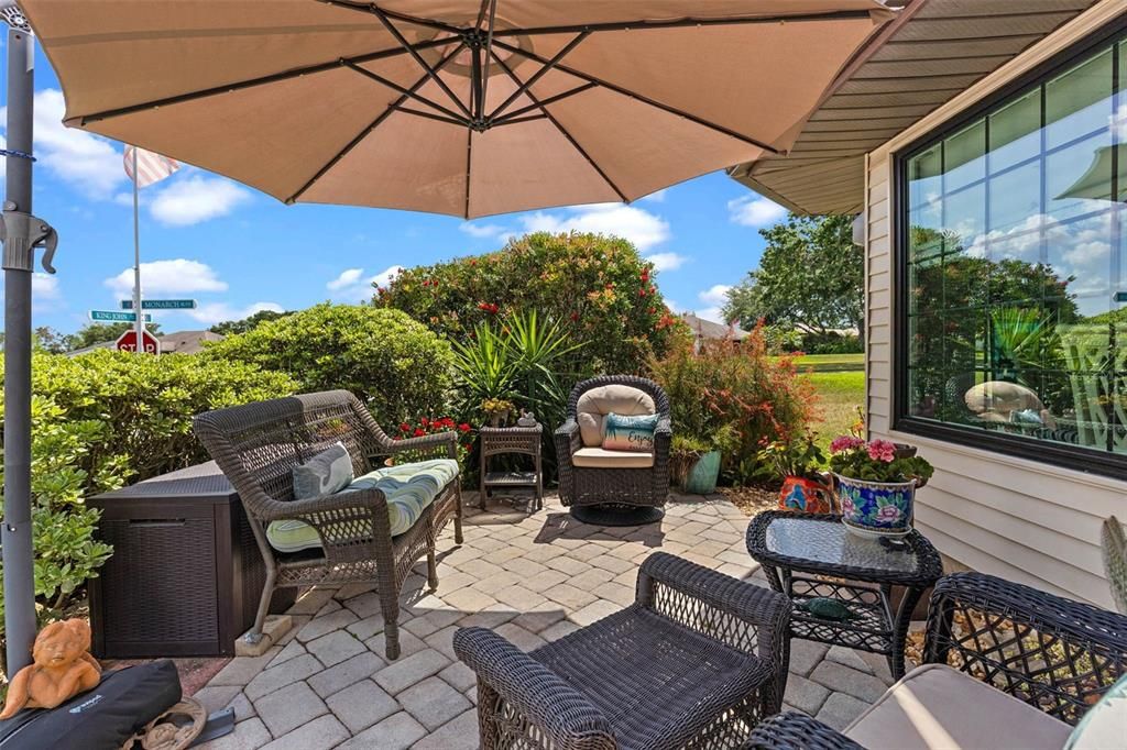 Под контрактом: $299,000 (3 спален, 2 ванн, 1560 Квадратных фут)