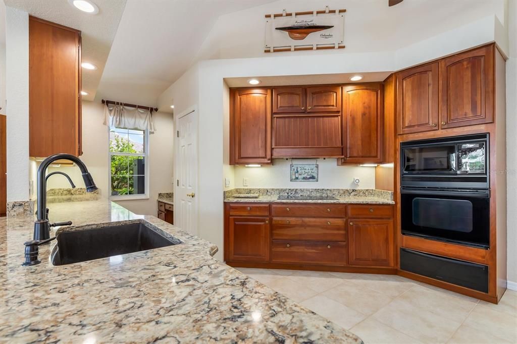 Active With Contract: $1,100,000 (4 beds, 3 baths, 3066 Square Feet)