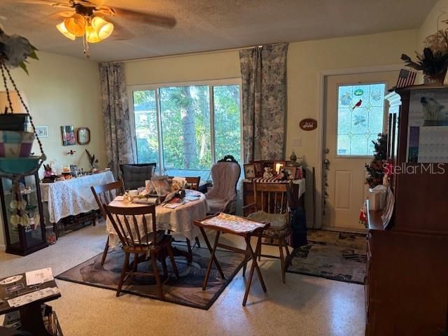 For Sale: $220,000 (3 beds, 1 baths, 1136 Square Feet)