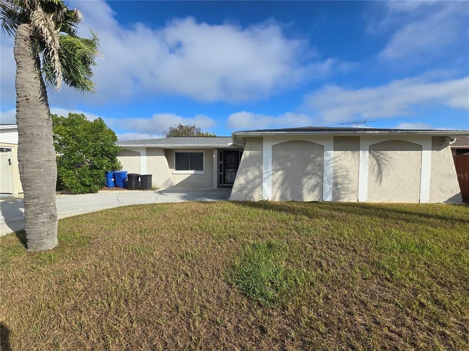 Recently Rented: $1,525 (2 beds, 2 baths, 1113 Square Feet)