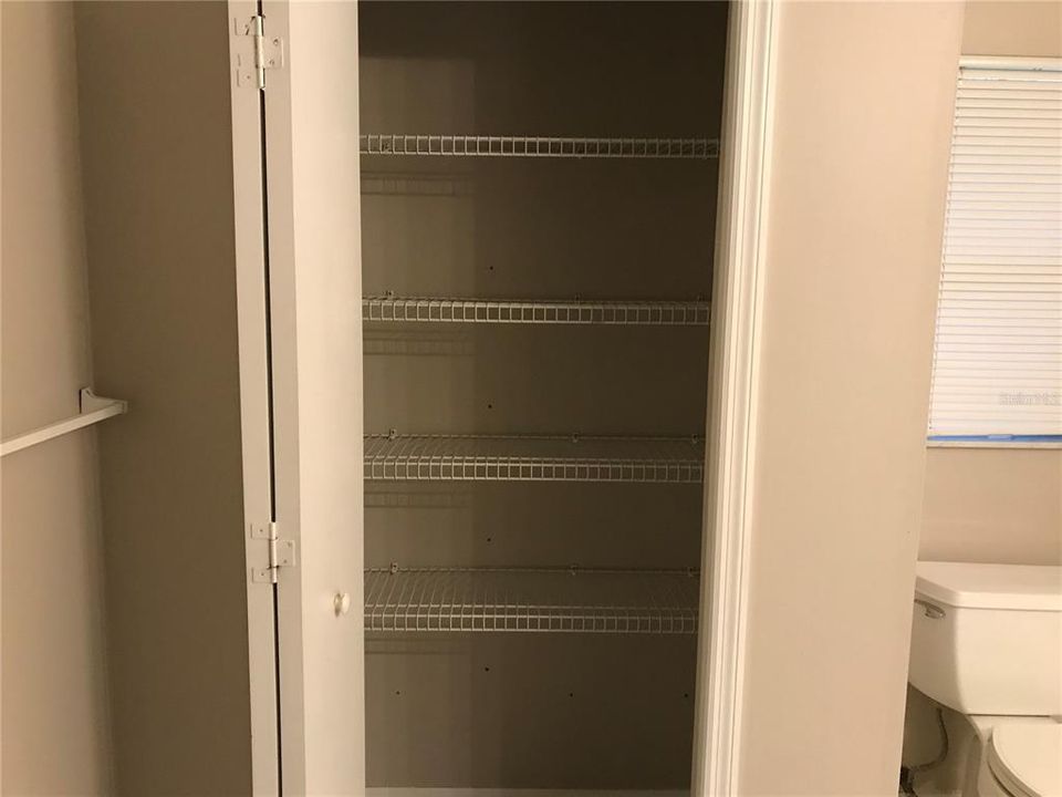 For Rent: $1,800 (3 beds, 2 baths, 1518 Square Feet)