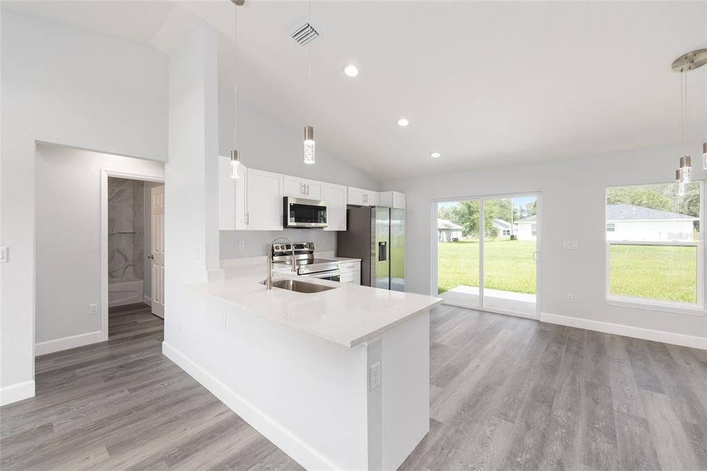 For Sale: $237,900 (3 beds, 2 baths, 1267 Square Feet)