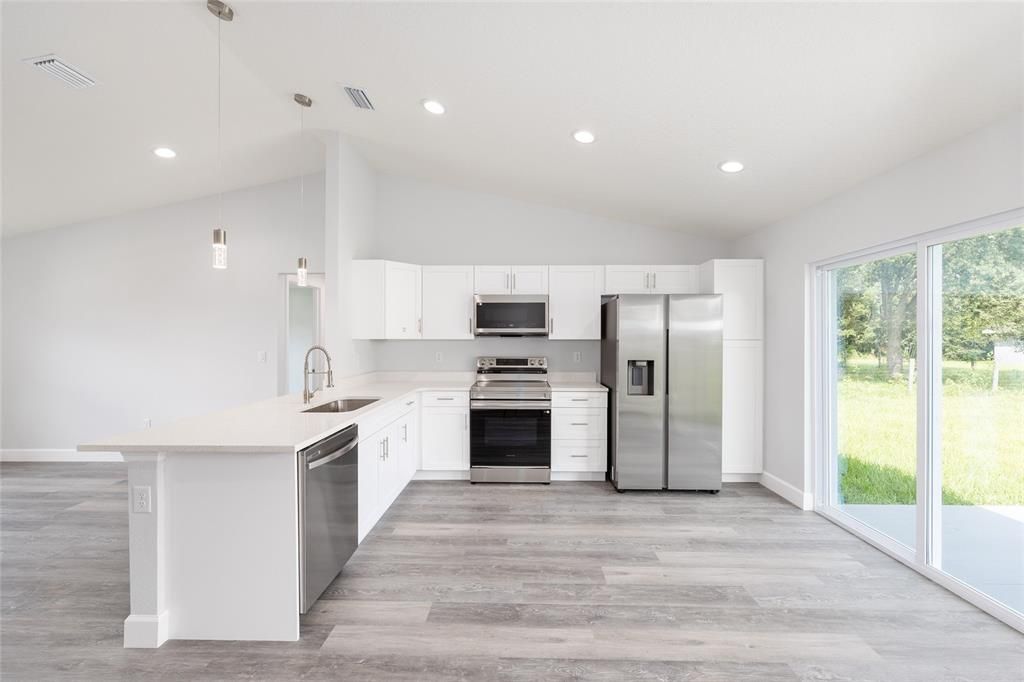 For Sale: $237,900 (3 beds, 2 baths, 1267 Square Feet)