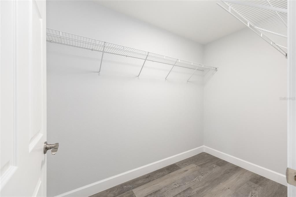 For Sale: $237,900 (3 beds, 2 baths, 1267 Square Feet)