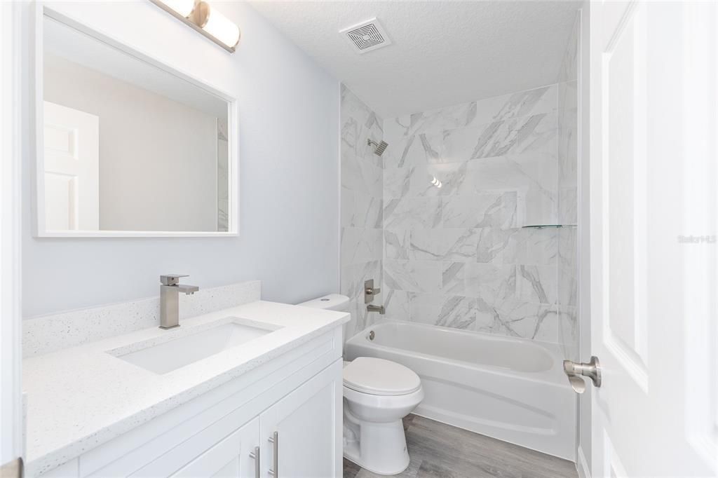 For Sale: $237,900 (3 beds, 2 baths, 1267 Square Feet)