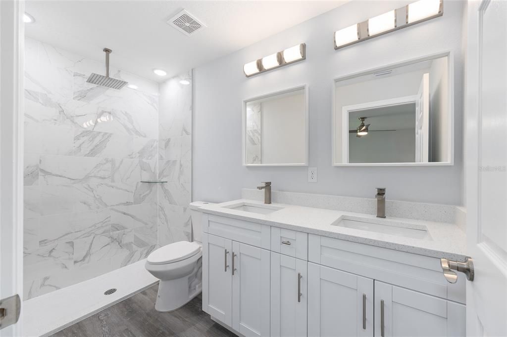 For Sale: $237,900 (3 beds, 2 baths, 1267 Square Feet)