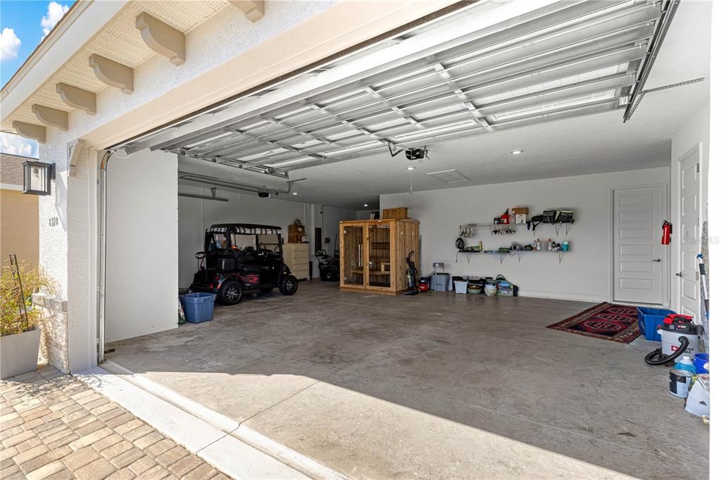 For Sale: $459,599 (2 beds, 2 baths, 2097 Square Feet)