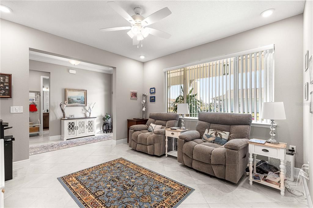 For Sale: $459,599 (2 beds, 2 baths, 2097 Square Feet)