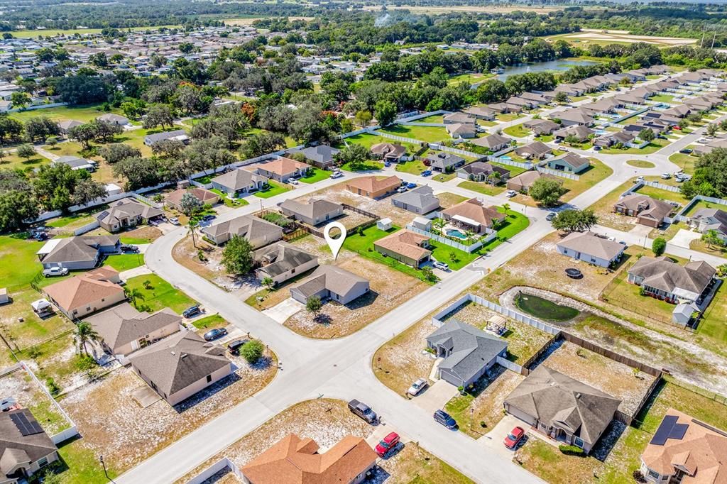 Active With Contract: $239,900 (3 beds, 2 baths, 1184 Square Feet)