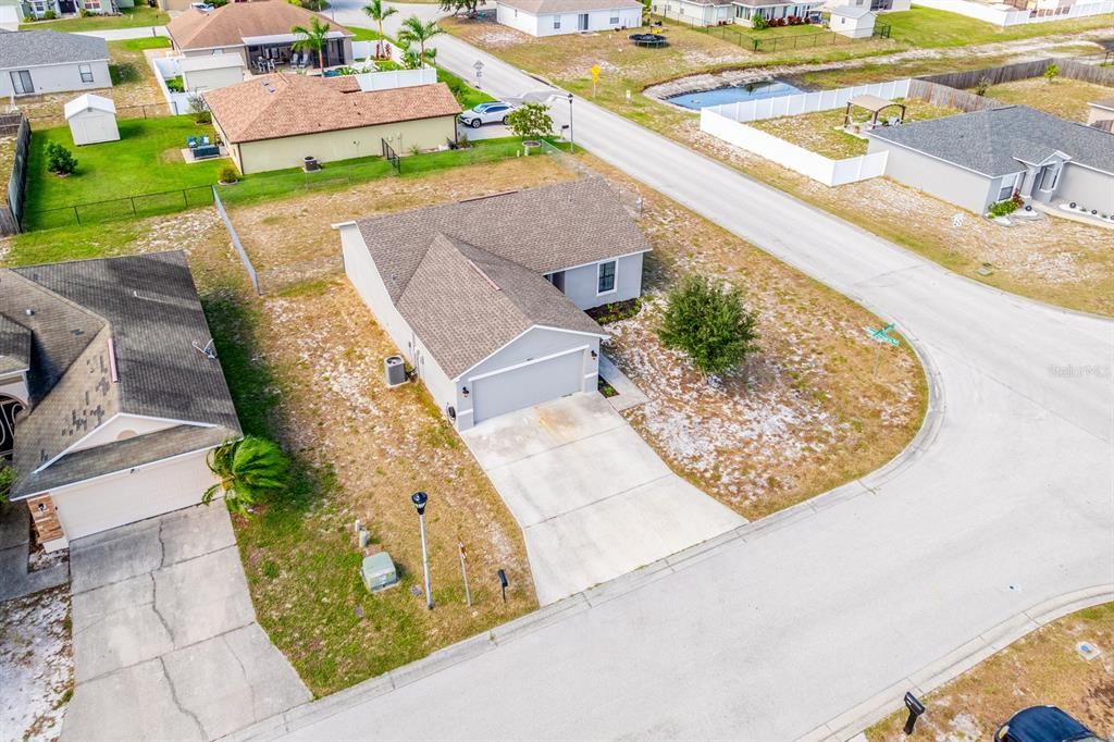 Active With Contract: $239,900 (3 beds, 2 baths, 1184 Square Feet)