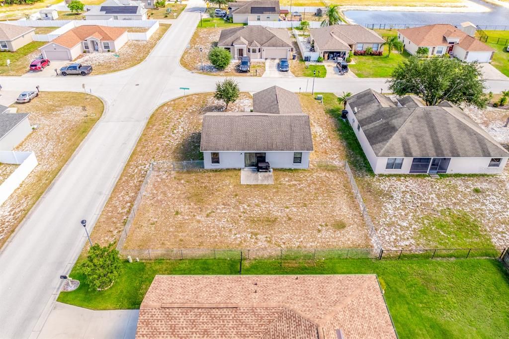 Active With Contract: $239,900 (3 beds, 2 baths, 1184 Square Feet)