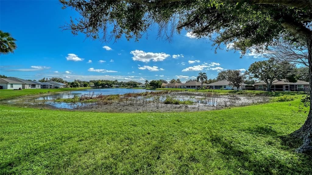 合同活跃: $399,000 (3 贝兹, 2 浴室, 1827 平方英尺)