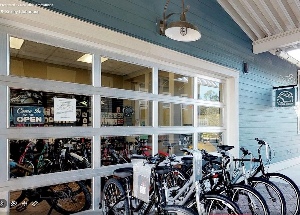 For Rent: $2,695 (3 beds, 2 baths, 1844 Square Feet)